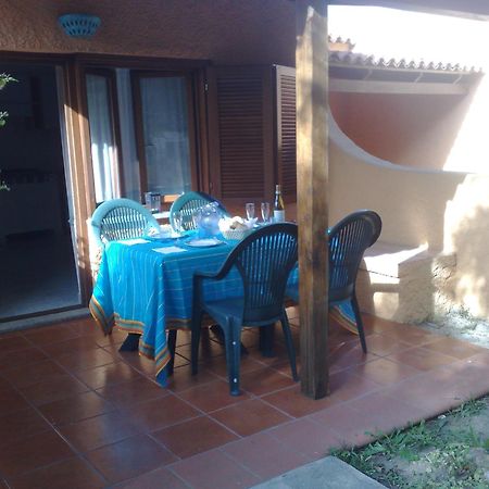 Residence La Pineta Budoni Exterior photo