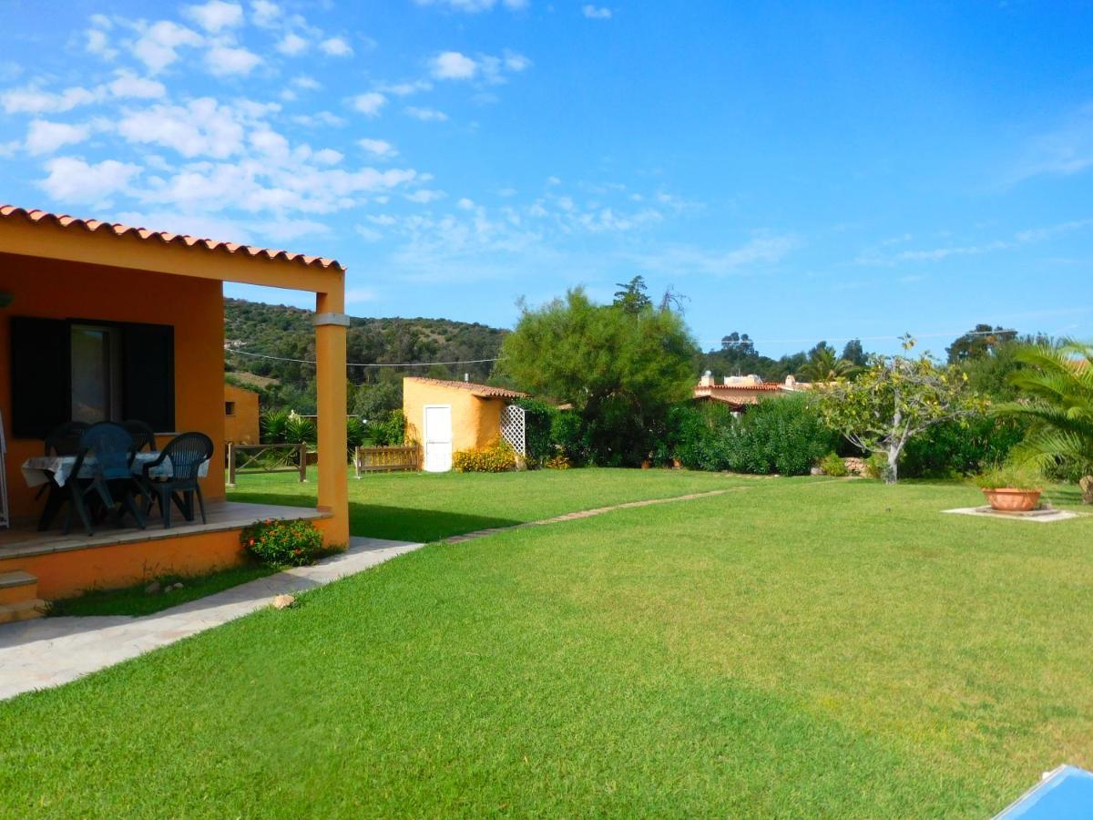 Residence La Pineta Budoni Exterior photo