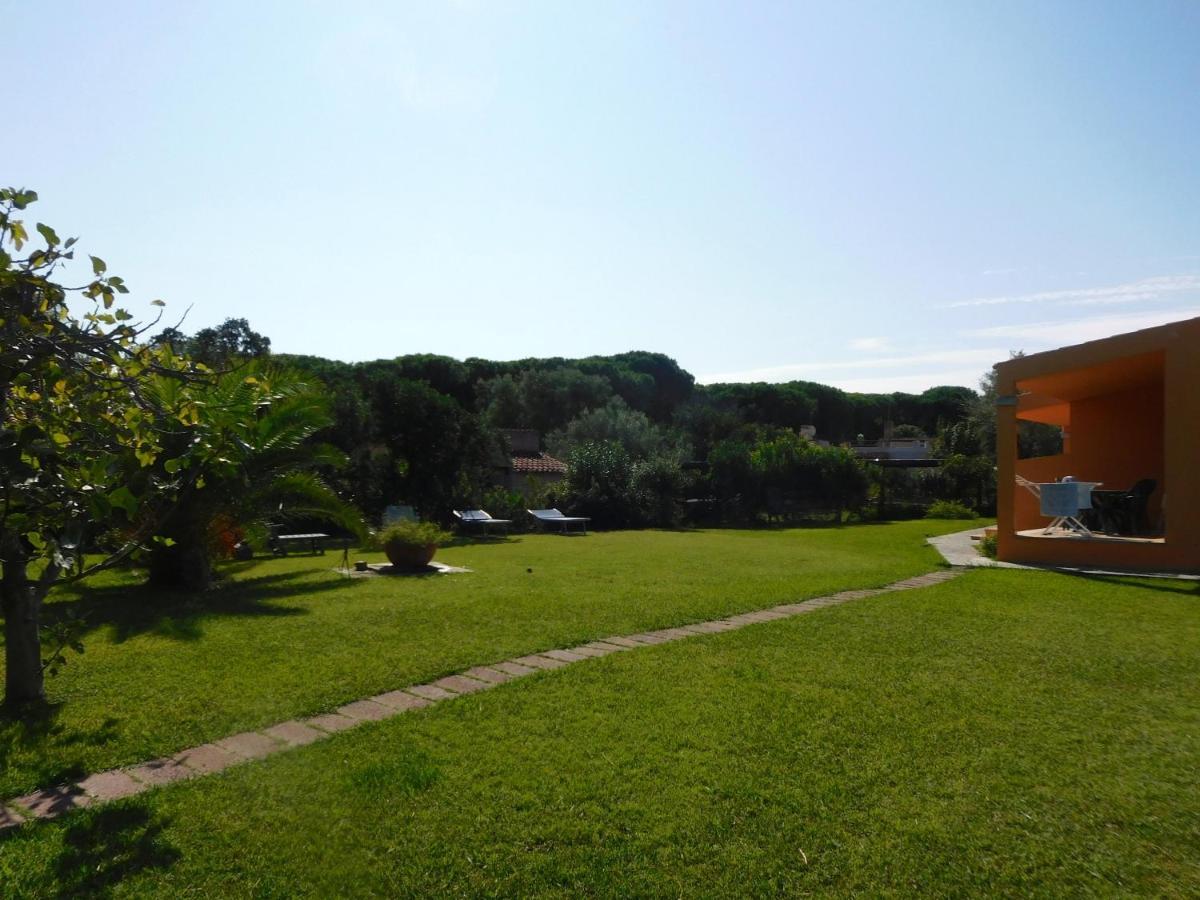 Residence La Pineta Budoni Exterior photo